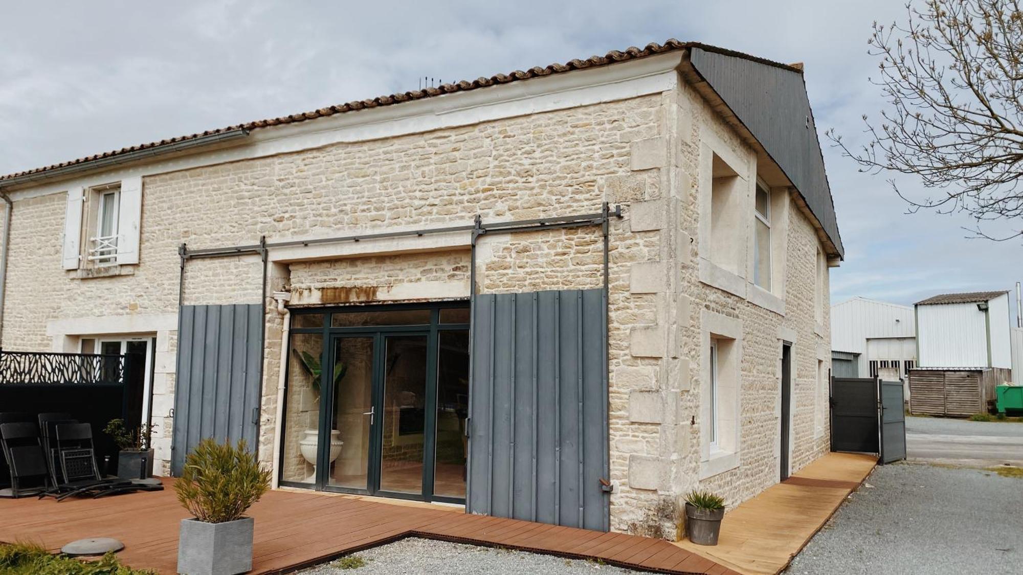 Holiday home Domaine De Saint Florent - Piscine &